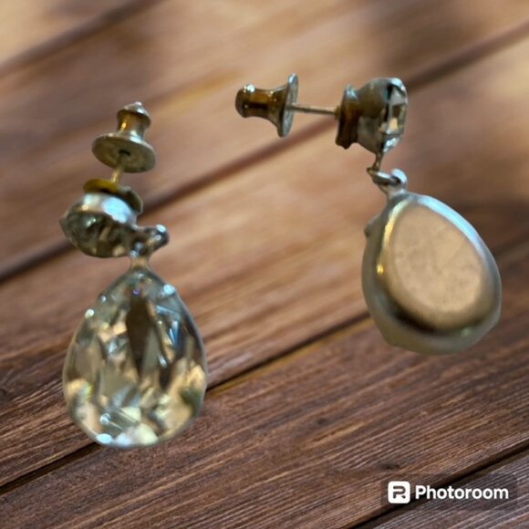 Sorrelli Rhinestone Pendant and Earrings, Necklace new with tag, both for $85.00 - Picture 6 of 6